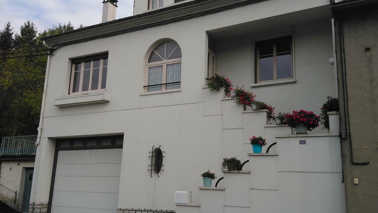 Chez Charlotte Et Michel Apartamento Brassac  Exterior foto